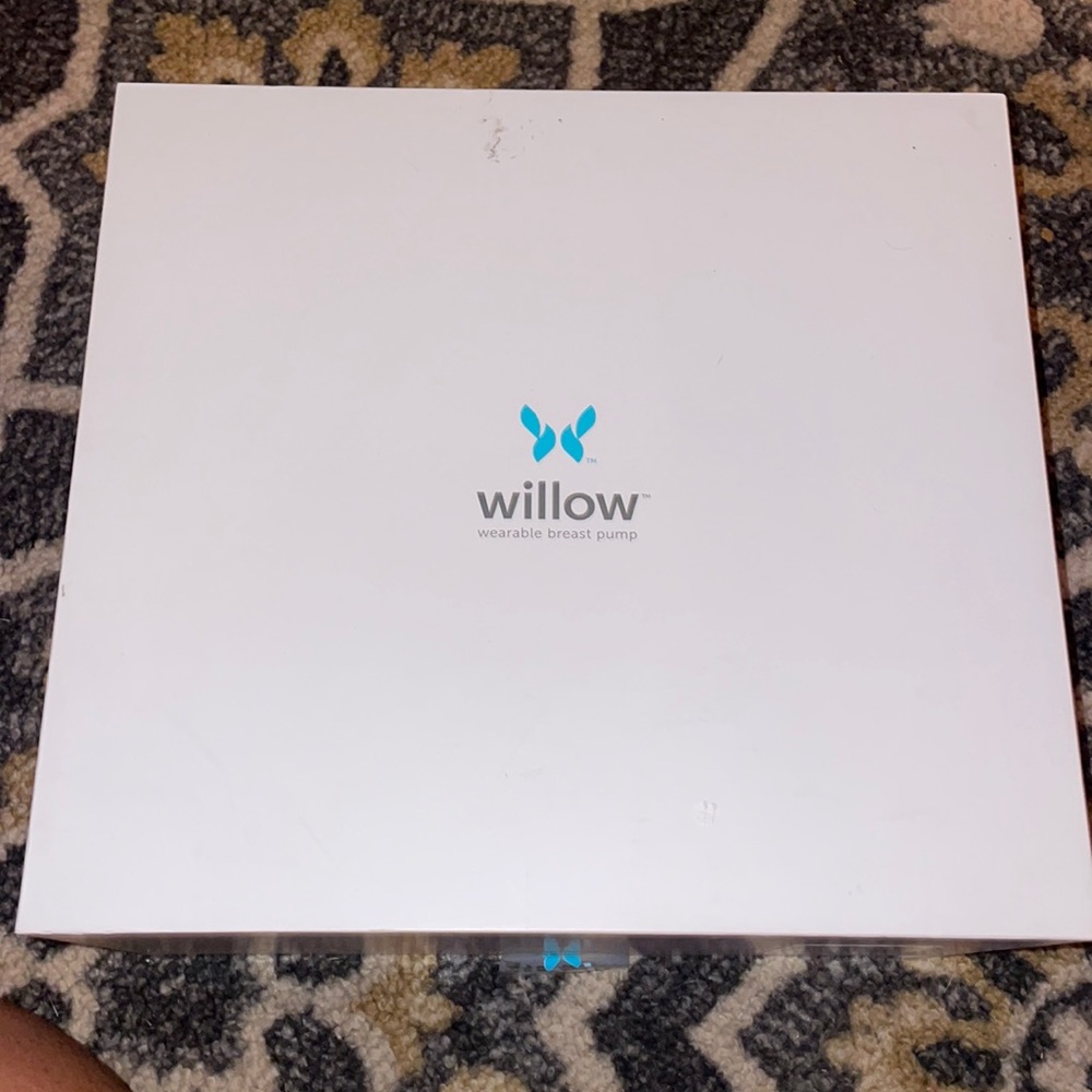Willow breast pump